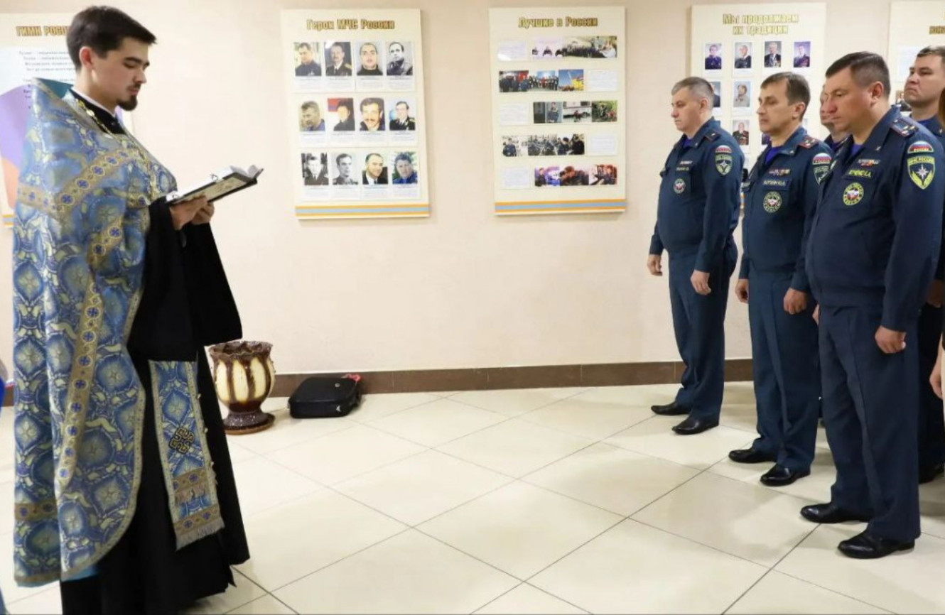 Молебны для сотрудников МЧС в день празднования в честь иконы Божией Матери "Неопалимая Купина"