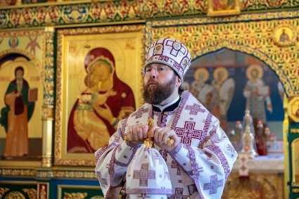Митрополит Игнатий совершил Божественную литургию в Свято-Никольском мужском монастыре г. Саратова