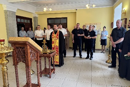 Секретарь епархиального управления совершил богослужения в региональном ГУ МВД