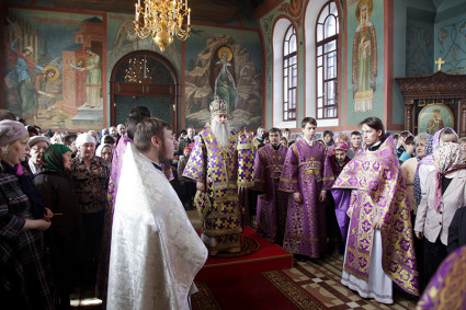Божественная литургия в Крестовоздвиженском храме г.Хвалынска