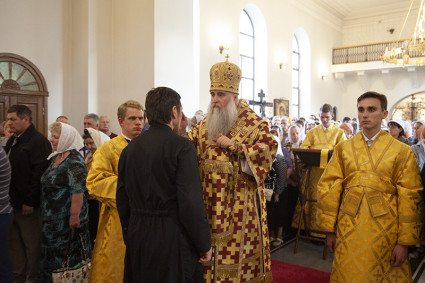 Всенощное бдение в Свято-Никольском мужском монастыре г. Саратова