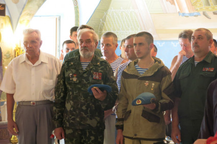 В день Воздушно-десантных войск в Свято-Троицком кафедральном соборе Саратова был совершен молебен пророку Божию Илии