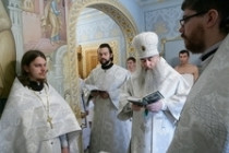 Крещальная Литургия в Свято-Троицком соборе г. Саратова