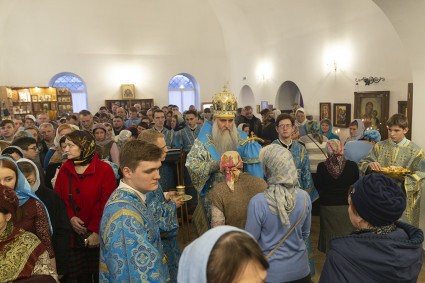 Всенощное бдение в храме Благовещения Пресвятой Богородицы г.Саратова