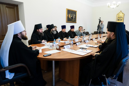 Архиерейский совет Саратовской митрополии