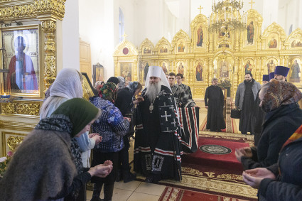 Литургия Преждеосвященных Даров в храме в честь Казанской иконы Божией Матери г. Саратова