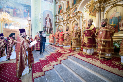 Митрополит Лонгин отмечает День тезоименитства