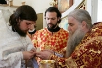 Божественная литургия в Спасо-Преображенском мужском монастыре г. Саратова