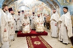 Митрополит Лонгин и Епископ Пахомий совершили панихиду на могиле Архиепископа Пимена