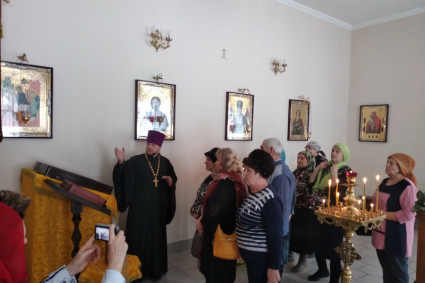 Священник встретился с подопечными центра социального обслуживания населения
