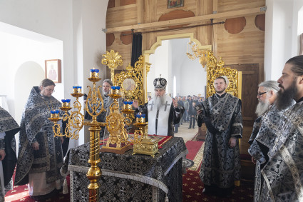 Литургия Преждеосвященных Даров в храме апостола Иоанна Богослова г. Саратова