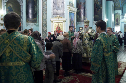 Всенощное бдение в храме в честь Сошествия Святого Духа г. Саратова