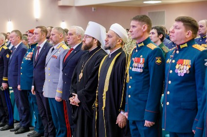 Митрополит Игнатий принял участие в торжественном мероприятии, посвященном Дню защитника Отечества
