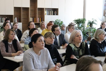 В Покровской гимназии прошел педагогический форум «Воспитание личности: просвещение и нравственность в современном контексте»