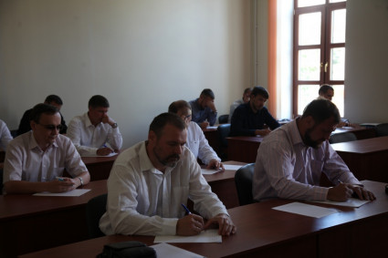 В православной семинарии начались вступительные экзамены