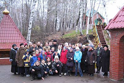Паломническая поездка воскресной школы Свято-Троицкого собора города Саратова в Вавилов Дол