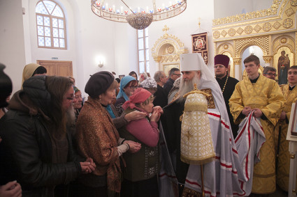 Божественная литургия на Архиерейском подворье — храме святых равноапостольных Кирилла и Мефодия при СГУ