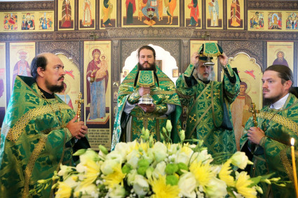 В Сергиевском храме Саратова прошли торжества, посвященные 700-летию со дня рождения преподобного Сергия Радонежского