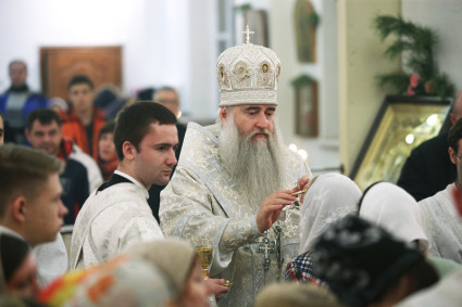 Всенощное бдение в храме в честь Казанской иконы Божией Матери г.Саратова