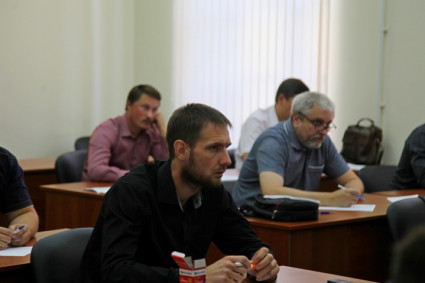 В семинарии проходят вступительные испытания