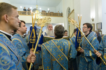 Всенощное бдение в храме в честь Казанской иконы Божией Матери г. Саратова