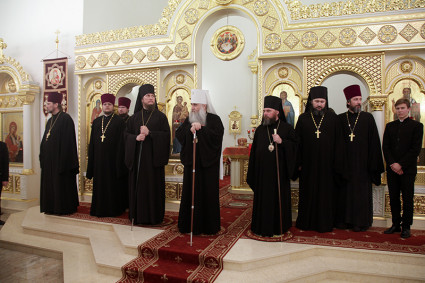 Всенощное бдение на Архиерейском подворье — храме во имя святых равноапостольных Мефодия и Кирилла при СГУ