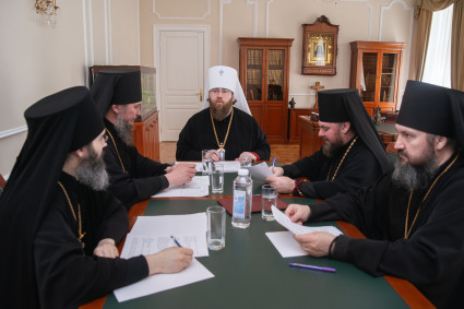 Состоялось заседание Архиерейского совета
