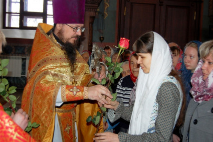 В Хвалынске прошел концерт ко дню жен-мироносиц