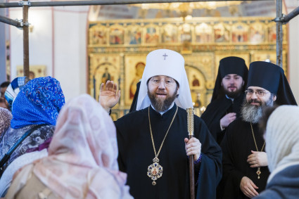 Митрополит Игнатий совершил Божественную литургию в Свято-Никольском мужском монастыре г. Саратова