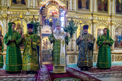 Малое повечерие и утреня в храме Сошествия Святого Духа г. Саратова