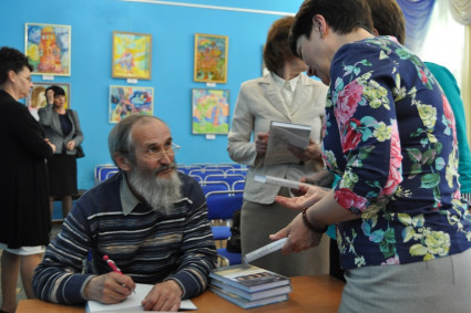 Писатель Николай Лобастов поделился своими взглядами на русскую литературу и ее преподавание с работниками министерства культуры Саратовской области