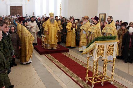 Божественная литургия и вечерня с Чином прощения в Свято-Троицком кафедральном соборе города Вольска