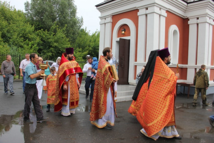 В день столетней годовщины расстрела царской семьи в Саратове состоялся крестный ход