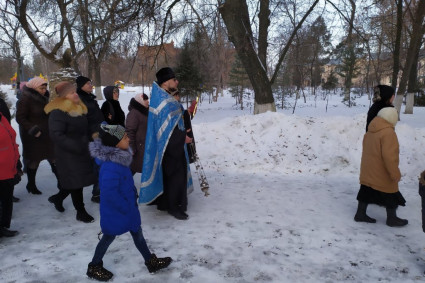 В Аткарске состоялся крестный ход к месту разрушенного Сретенского храма