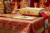 Божественная литургия в храме во имя святого великомученика Георгия Победоносца г. Саратова