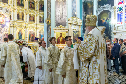 Всенощное бдение в храме Сошествия Святого Духа г. Саратова