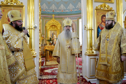 В Малиновке состоялось соборное архиерейское богослужение