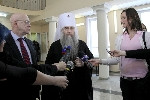 Состоялась встреча Митрополита Лонгина со студентами СГУ, посвященная Дню православной книги