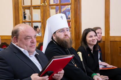 Митрополит Игнатий стал гостем мероприятия в госпитале для ветеранов войн