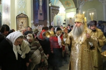 Всенощное бдение в Покровском храме Саратова