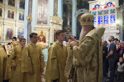 Всенощное бдение в храме в честь Сошествия Святого Духа г.Саратова