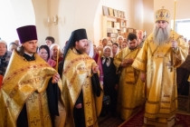Всенощное бдение в храме Петра и Павла города Саратова