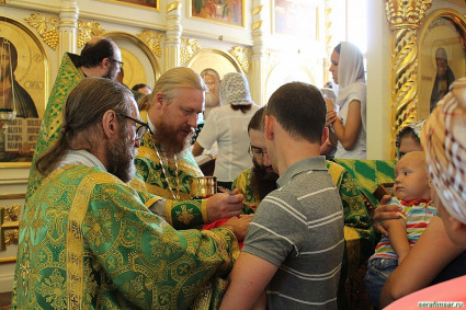 Престольный праздник в саратовском храме во имя преподобного Серафима Саровского
