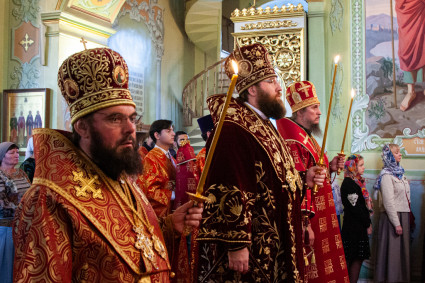 Всенощное бдение в храме Покрова Пресвятой Богородицы г. Саратова