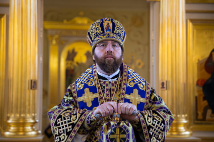 Митрополит Игнатий совершил Божественную литургию в храме святого апостола и евангелиста Иоанна Богослова при СПДС