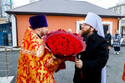 Митрополит Игнатий совершил Божественную литургию в храме святой великомученицы Екатерины г. Саратова