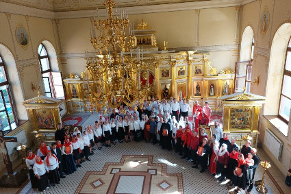 В храме Саратовской семинарии прошел V Пасхальный хоровой фестиваль «Песнь принесем Владыце»