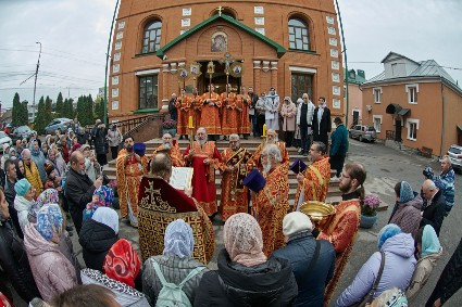 Казанский храм г. Саратова отметил 120 лет со дня освящения