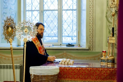 Митрополит Игнатий совершил всенощное бдение в Покровском соборе г. Саратова