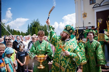 Божественная литургия в Иоанновском женском монастыре с. Алексеевка Хвалынского района